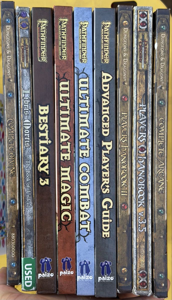 Dungeons & Dragons 3.5 & Pathfinder RPG Rulebooks Lot of 9 Books
