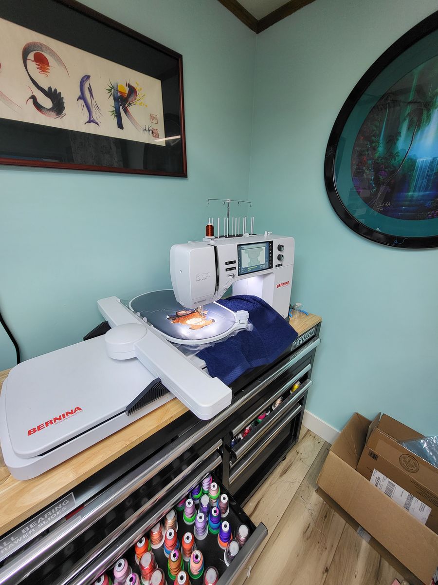 Bernina 700 E