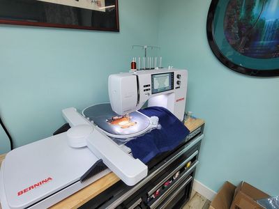 Bernina 700 E