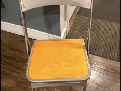 VINTAGE STEEL & WOOD KID SCHOOL CHAIRS 1940s
