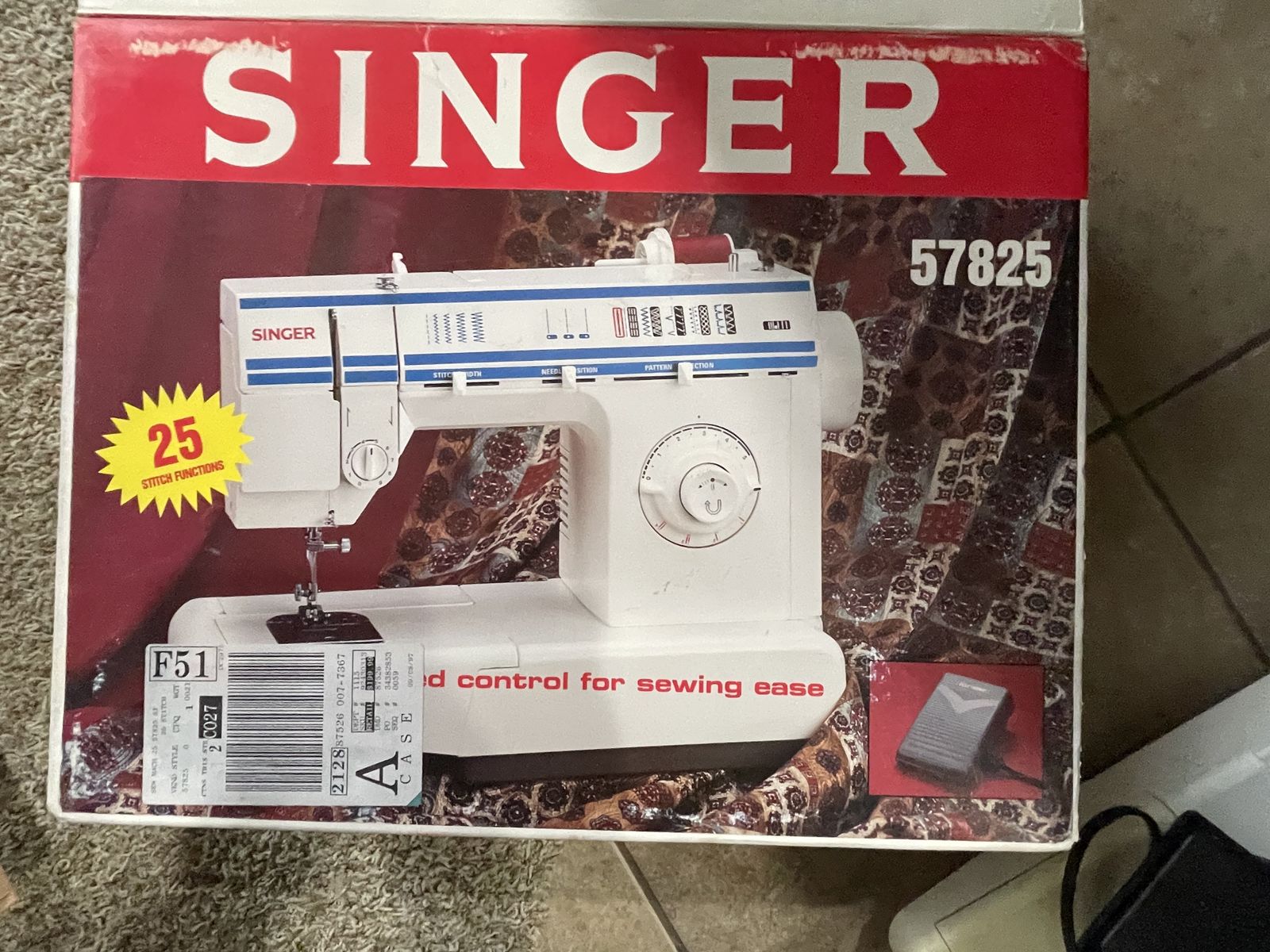 Used Singer Sewing Machine Functional Minor Crack