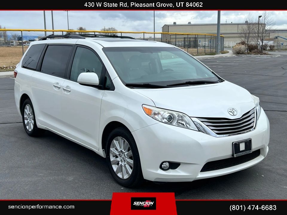 2015 Toyota Sienna XLE 7-Passenger