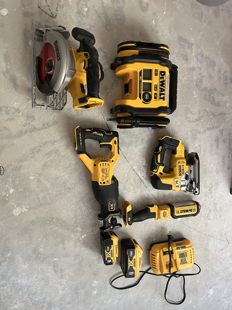 Dewalt tools and batteries