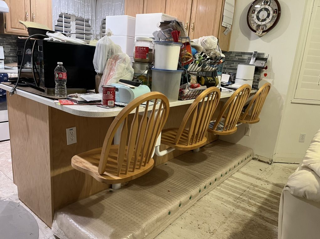 Suspended Kitchen Counter Bar Chairs