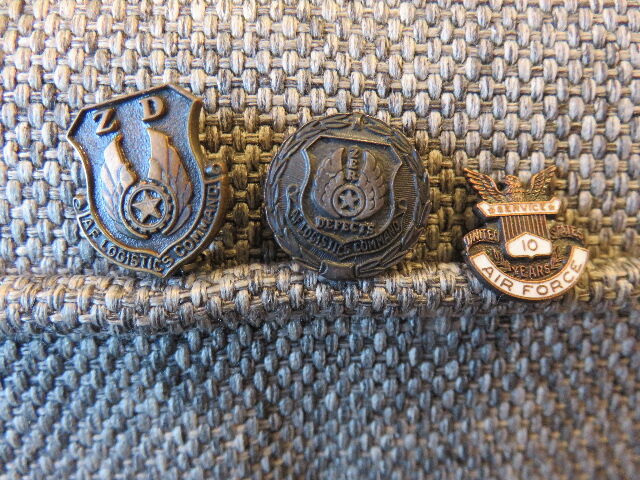 LOT OF 3 VINTAGE AIR FORCE/AIR FORCE LOGISTICS PINS