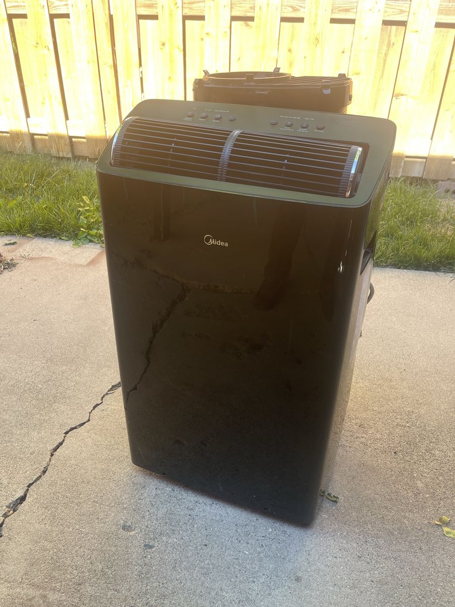 Midea 14,000 BTU Dual Hose Portable Smart AC - Efficient Cooling for 900 Sq Ft