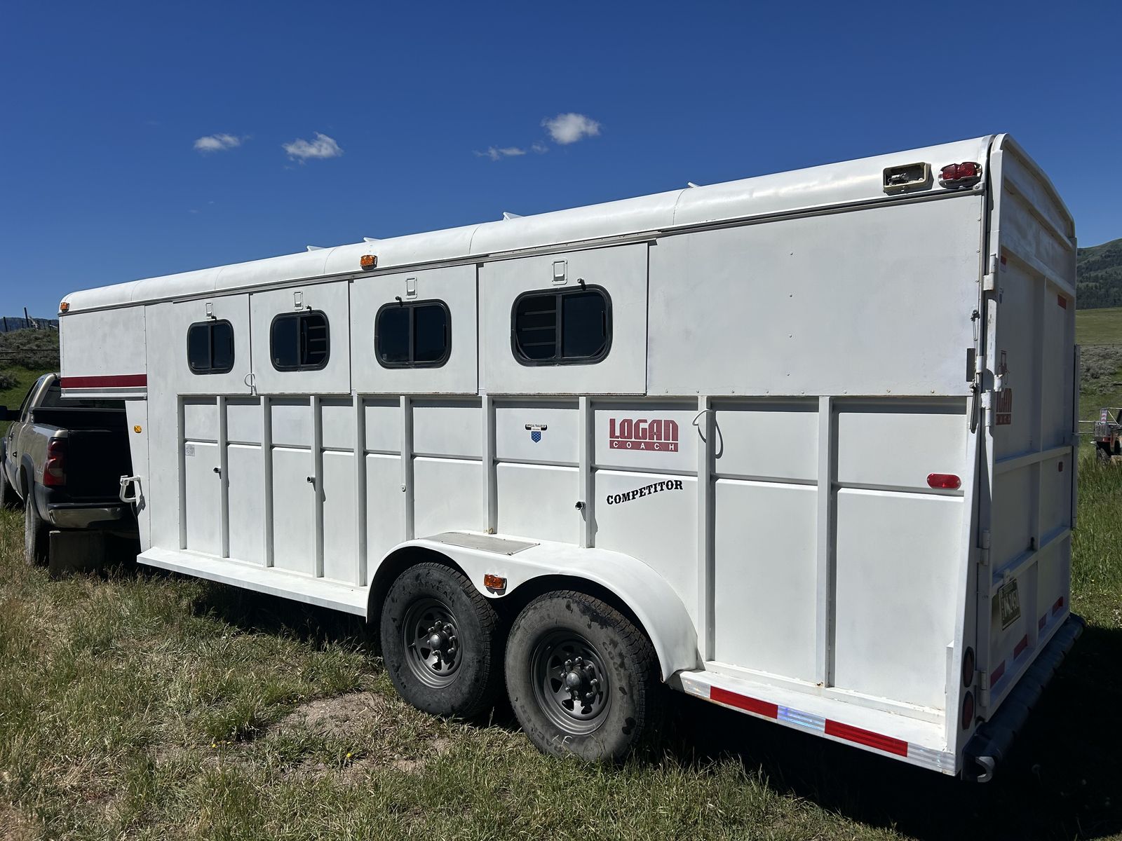 logan coach horse trailer