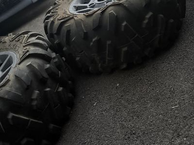 Polaris rzr wheels and tires
