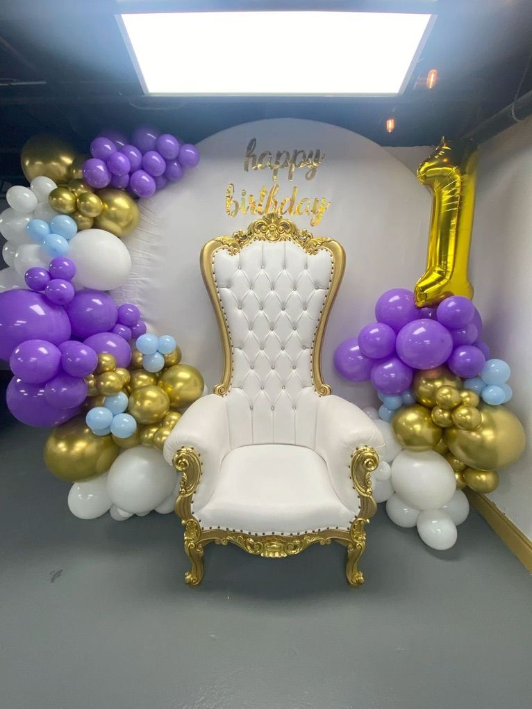 Throne Chair For RENT