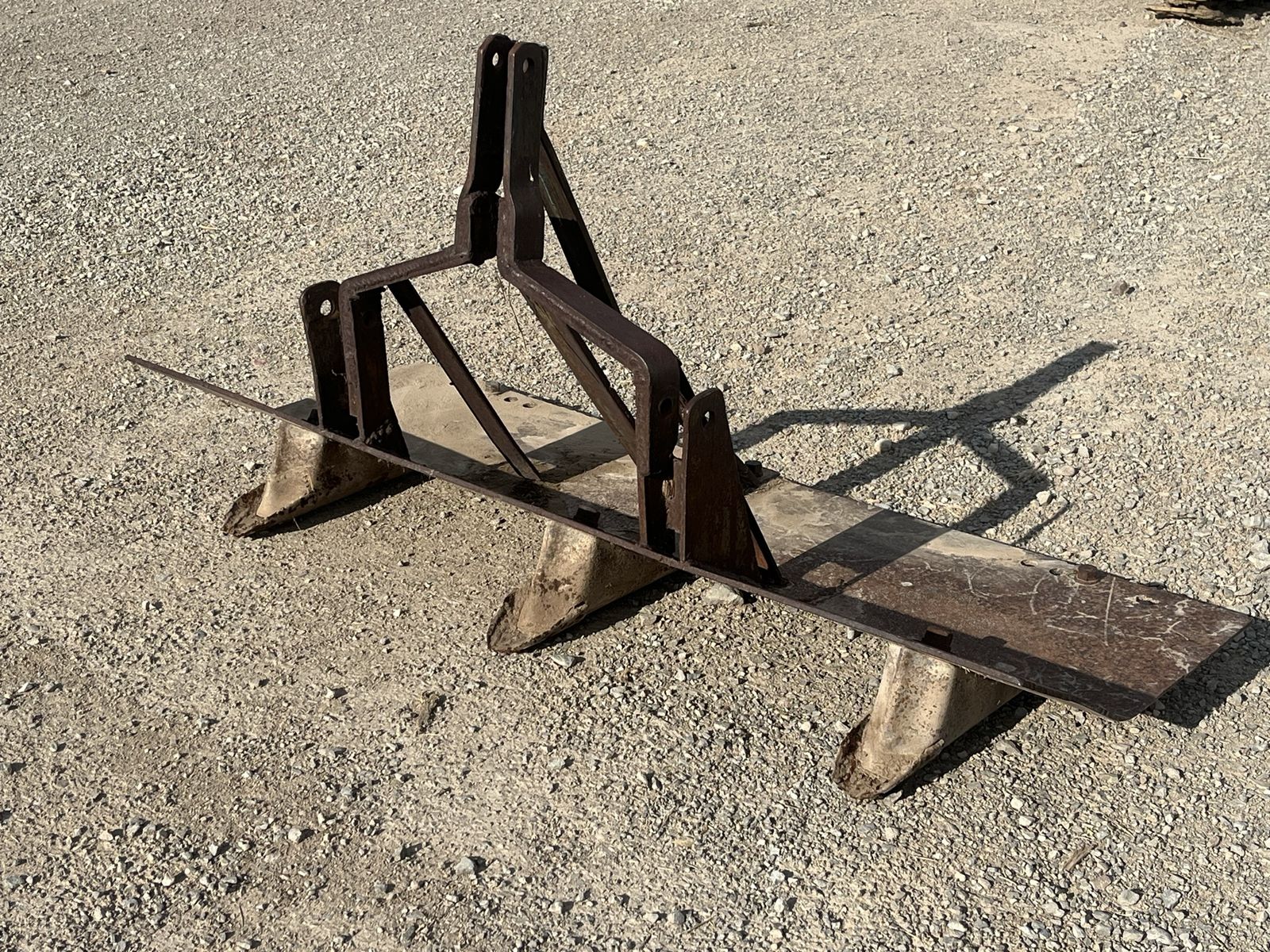 Main image 4