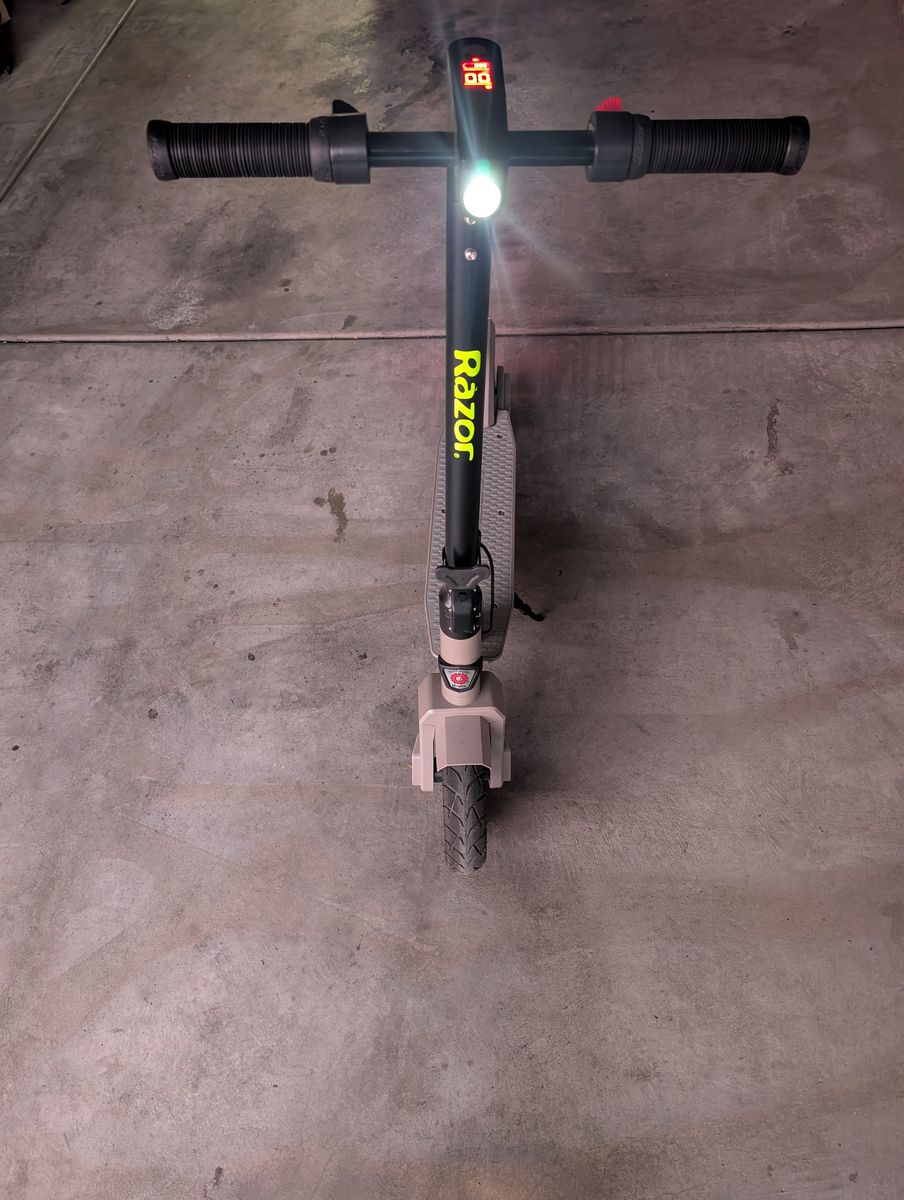 Razor Electric Scooter. C35 SLA