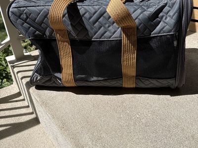 Kitty Carrier
