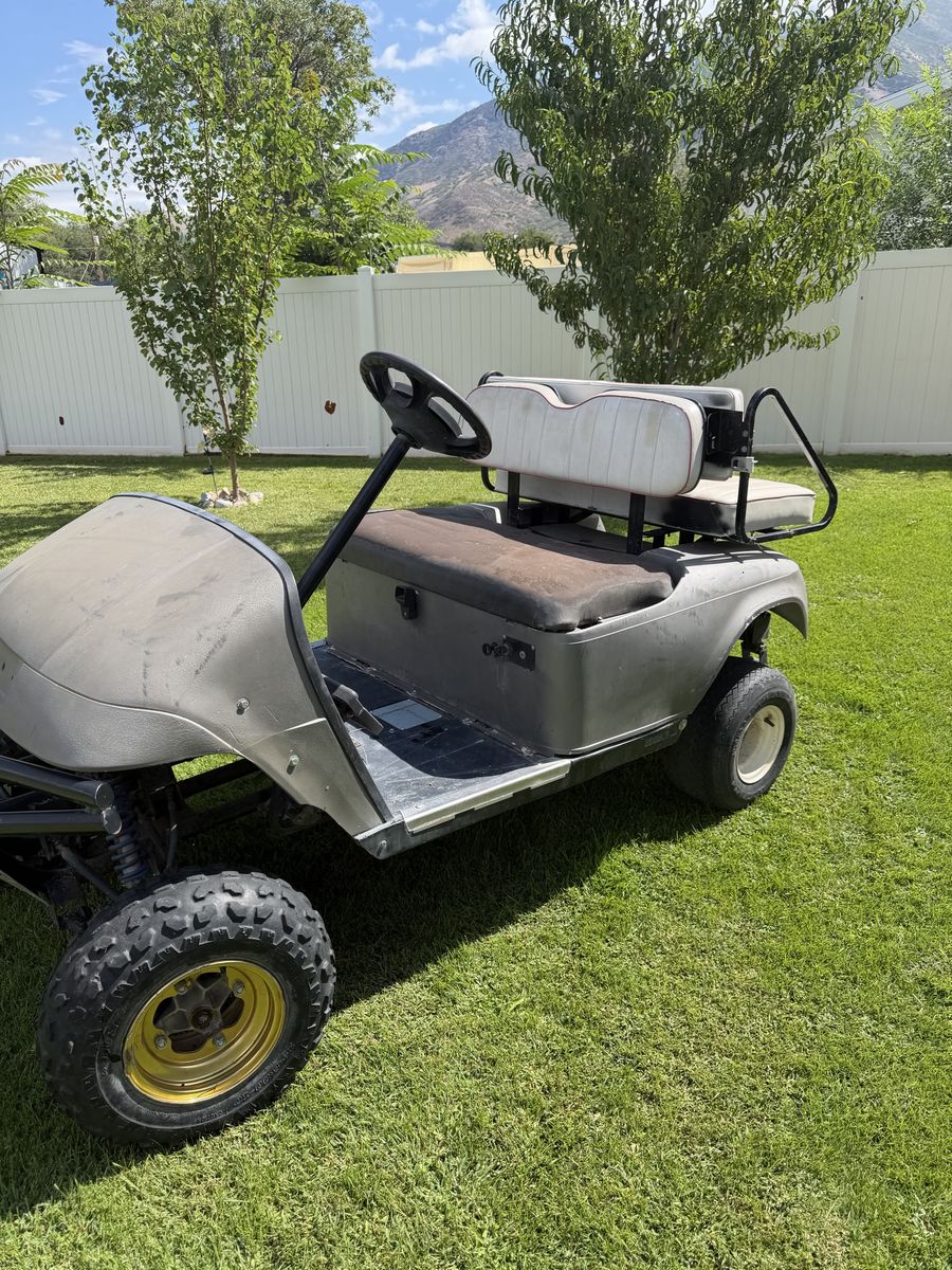 Golf cart 