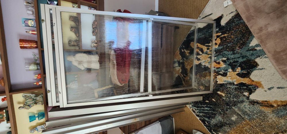 Sliding Bathtub Doors