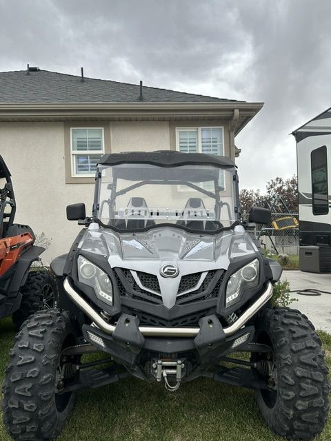 2020 800cc Side by Side