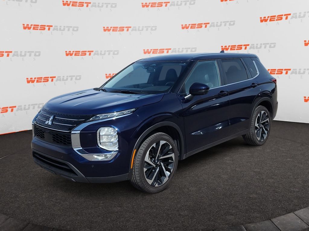 2024 Mitsubishi Outlander SE Black Edition