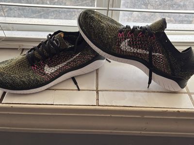 Nike Free Run Flyknits