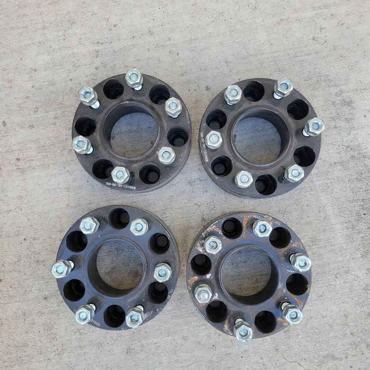 Set of wheel spacers
