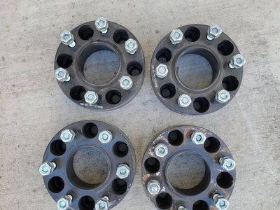Set of wheel spacers
