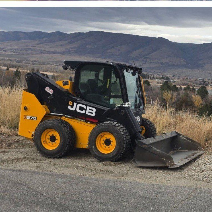 FULL-SIZE SKIDSTEER AVAILABLE FOR RENT- PIONEER DAY SPECIAL