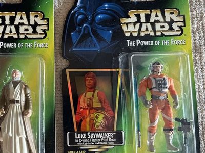 Star Wars The Power of the Force Kenner Green Card Luke Skywalker Action Figure X-Wing Fighter Pilot Gear w/Lightsaber & Pistol