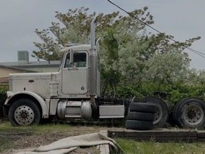77 Peterbilt & 1960 GMC Coach Bus/Motorhome