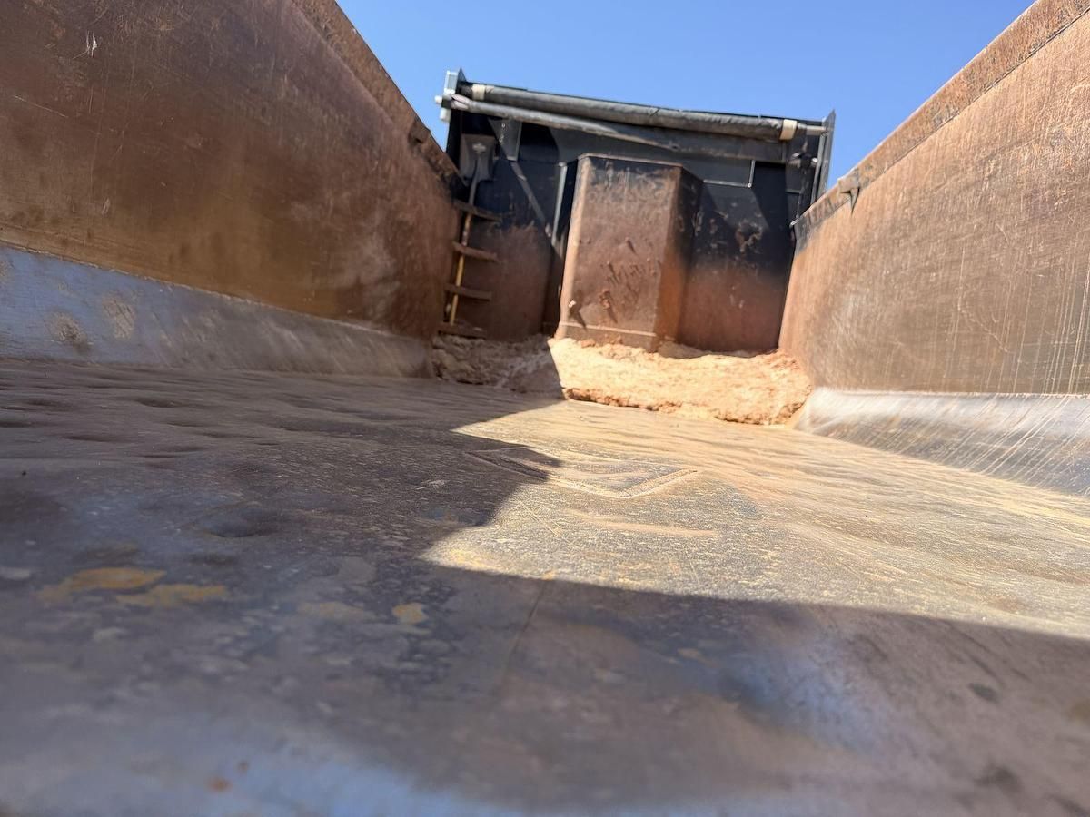 Main image 33