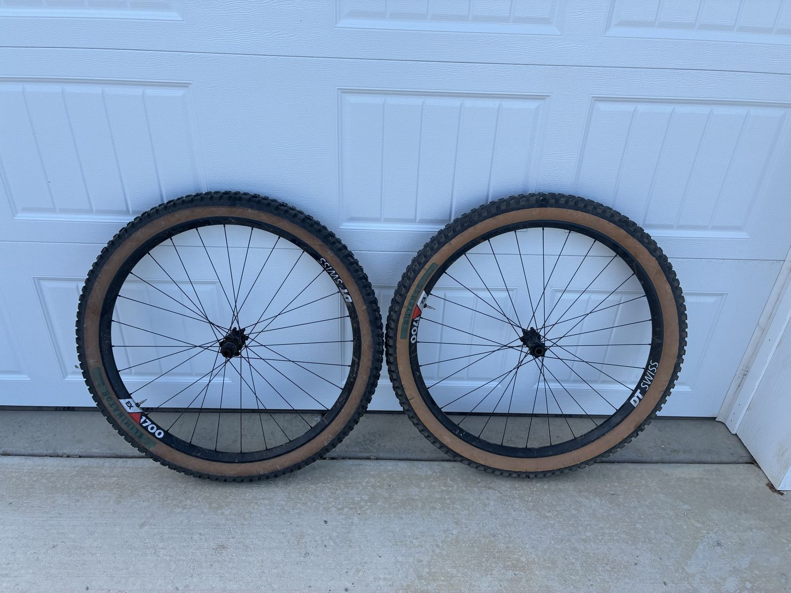 29 Inch Enduro DT Swiss Wheelset