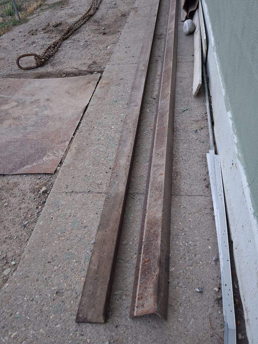 Angle steel
