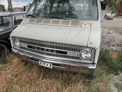 1971 Dodge B Series Van/Wagon