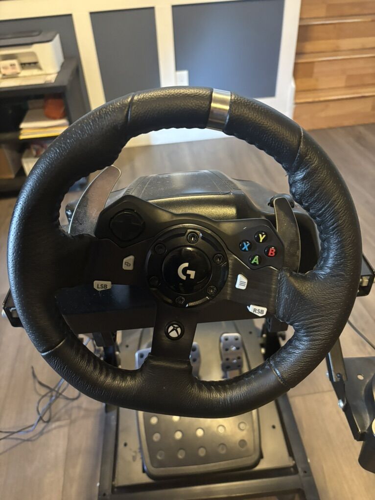 Logitech G920 Wheel, Pedals, and Stand