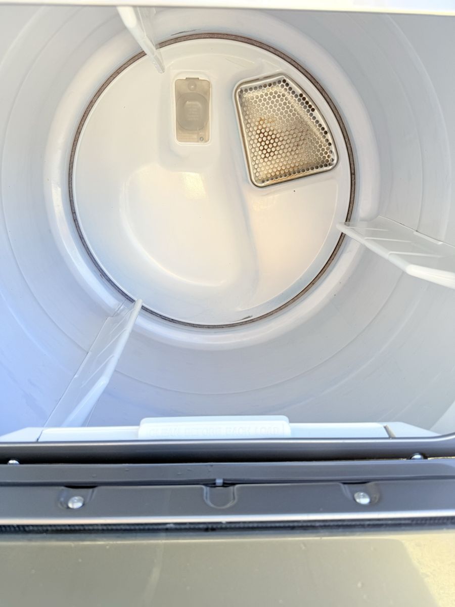 Main image 6