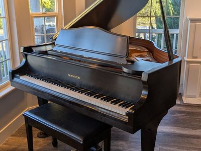 Samick SIG-50D 4'11" Baby Grand Piano – Satin Ebony – Excellent Condition