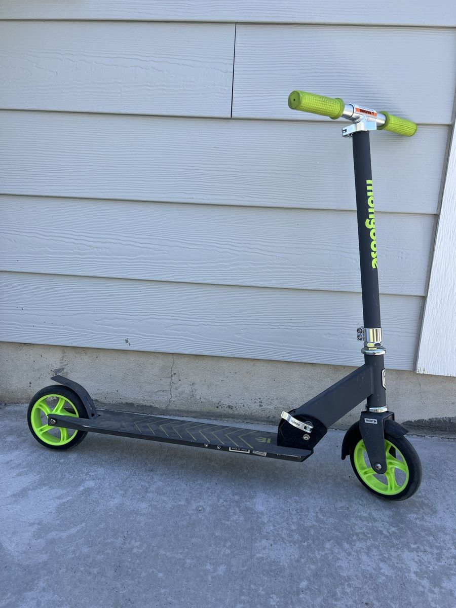 Kids Mongoose Scooter