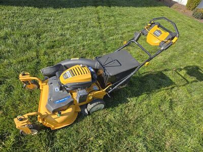 Cub Cadet cc600 28" Lawnmower