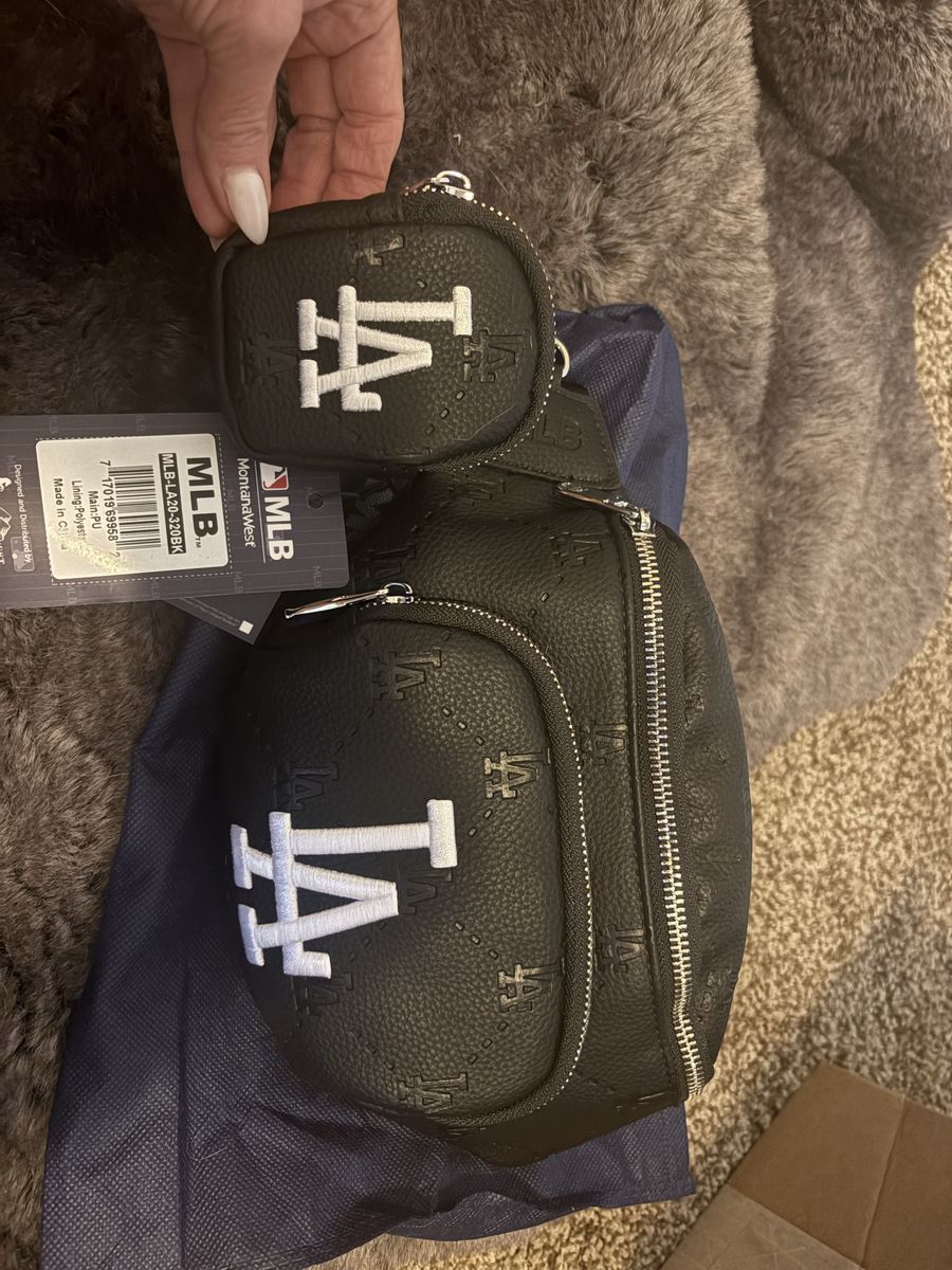 NWT MLB Montana West Los Angeles Dodgers Black Belt Bag with Pouch