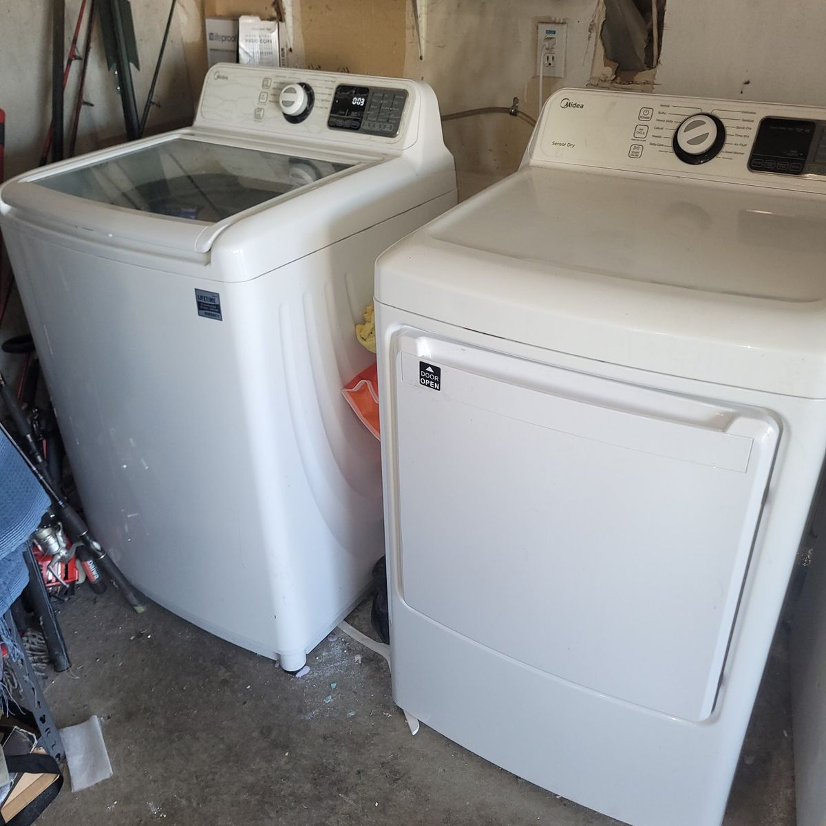 washer and dryer