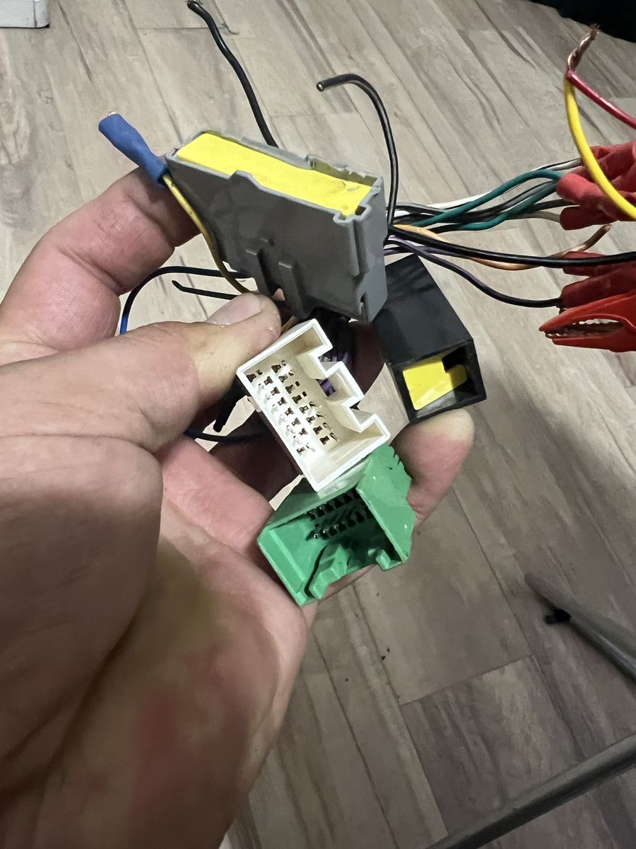 Main image 6