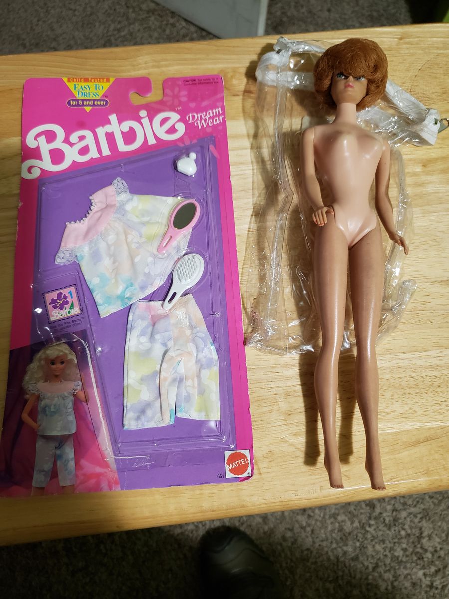 Vintage Big Hair Ash Blond Bubble Cut midge without Box. Nail & toe polish is intact.