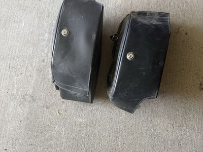 Triumph saddle bags