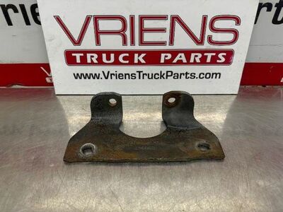 Universal Bracket