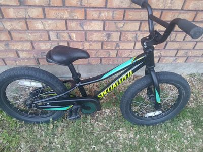 Specialized Riprock 16" Kids Bike