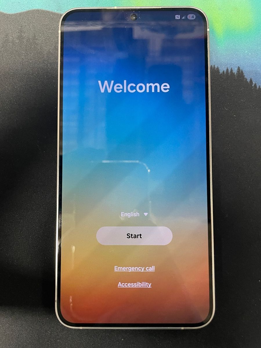 Samsung Galaxy S24+ Plus – 256GB – Unlocked – White (Good Condition)