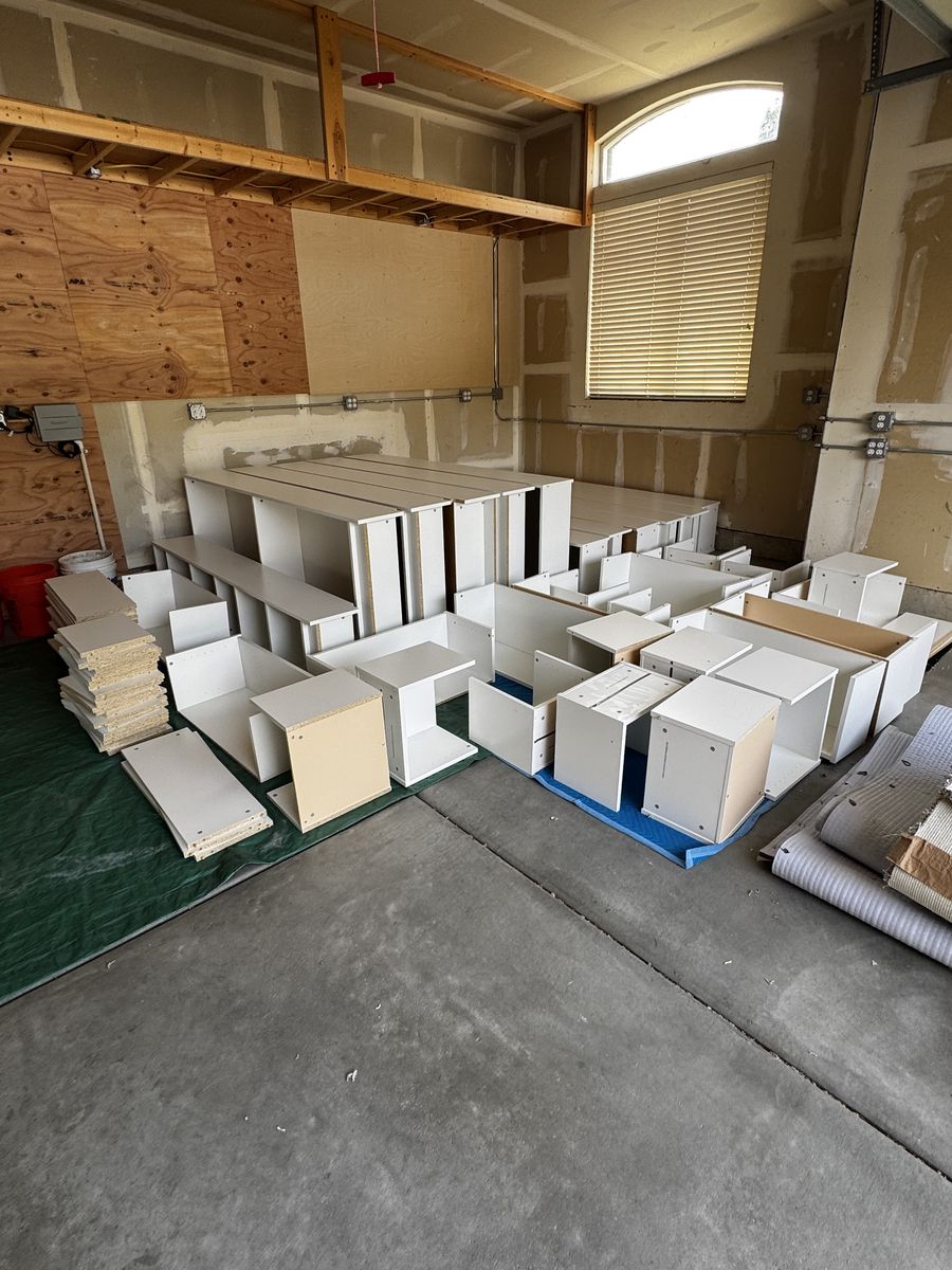 Main image 4