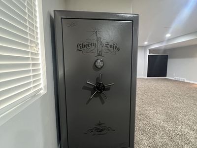 Liberty Presidential Safe