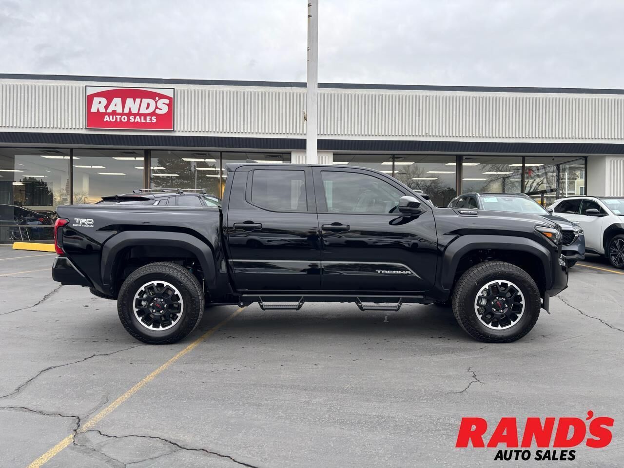 2025 Toyota Tacoma TRD Off-Road HV