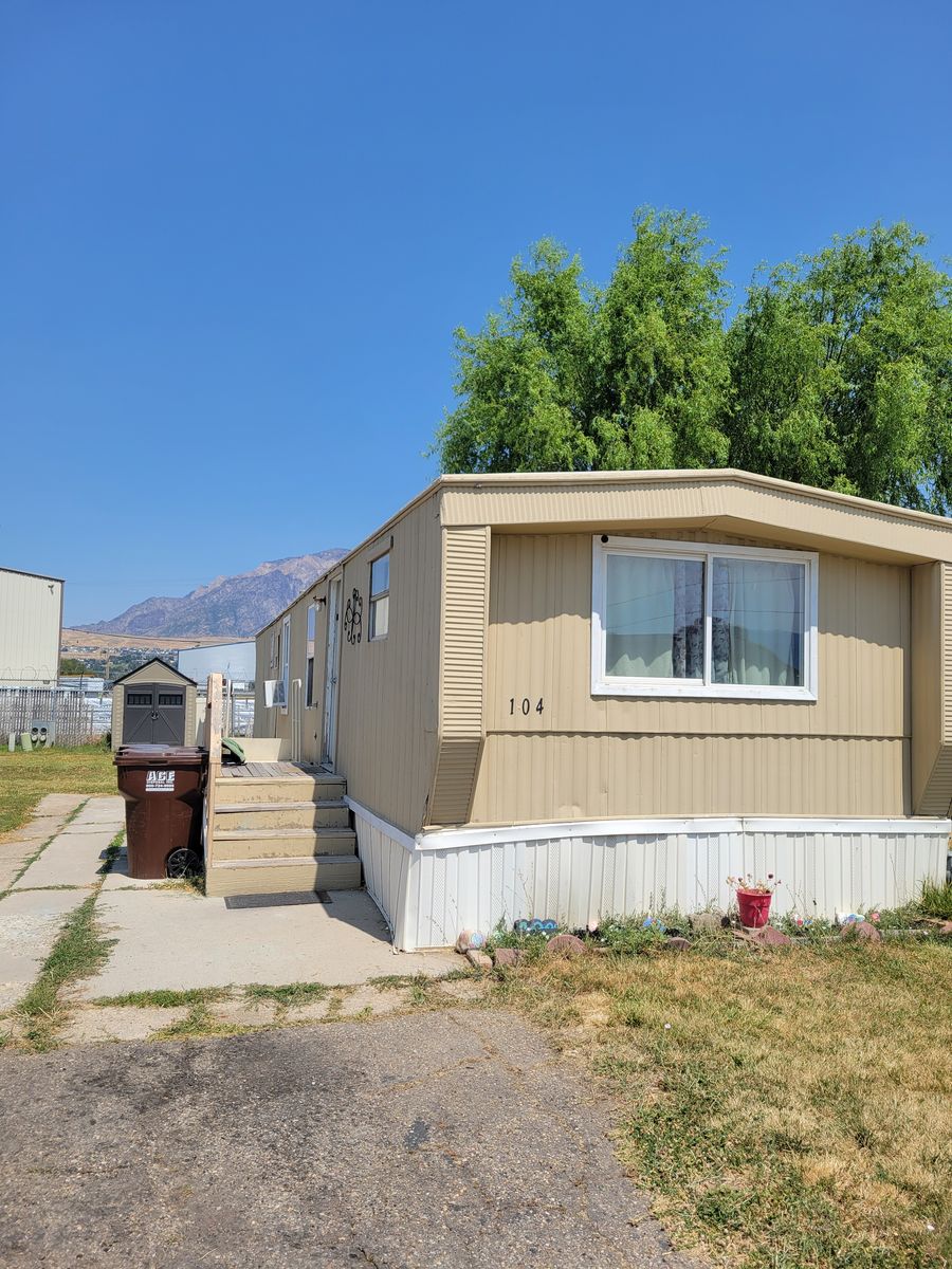 Trailer home for sale by owner