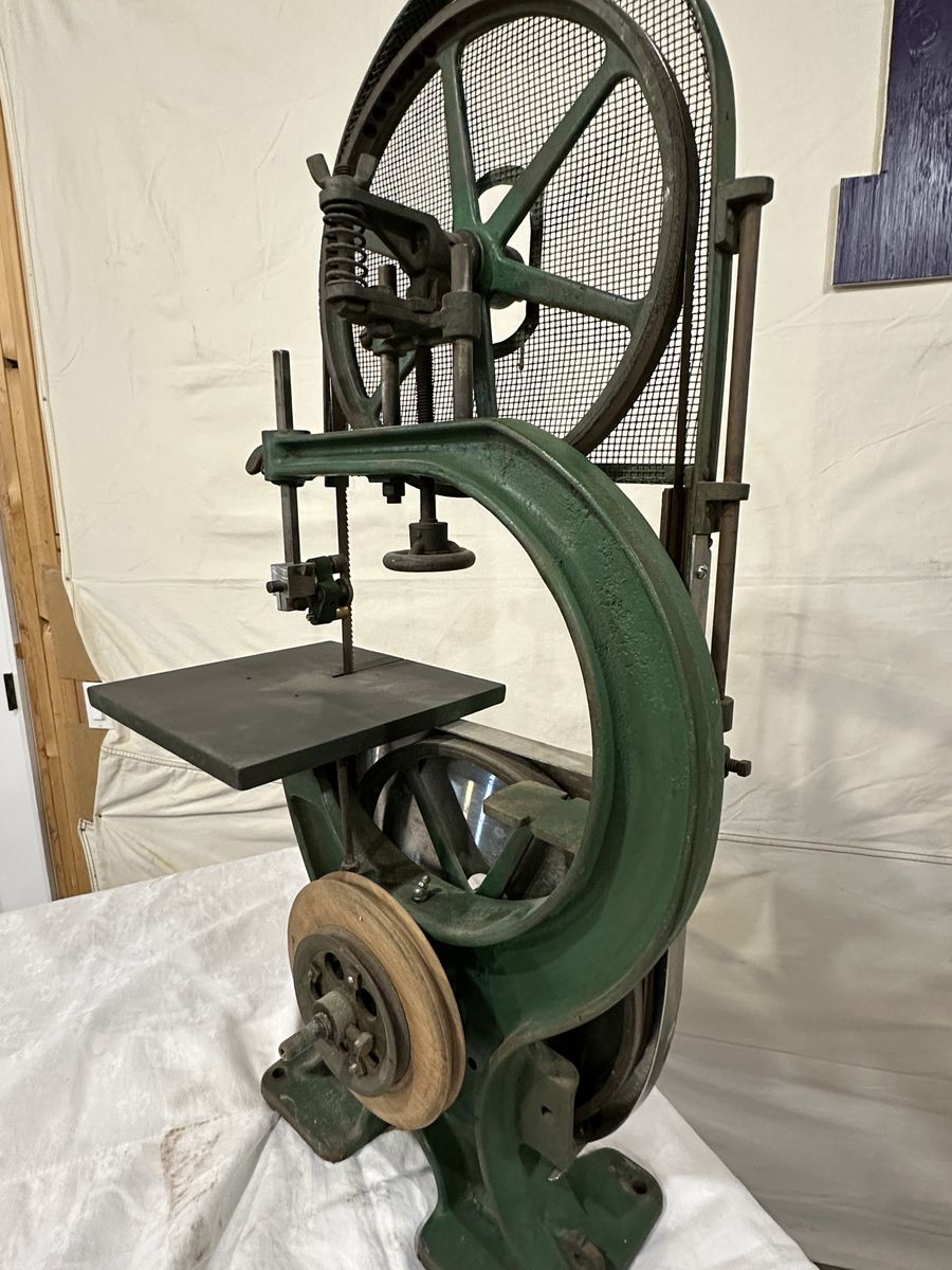 Main image 11
