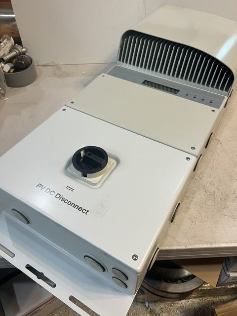 SOLAR NEW Inverter by ABB PVI-3.0-OUTD-US-A