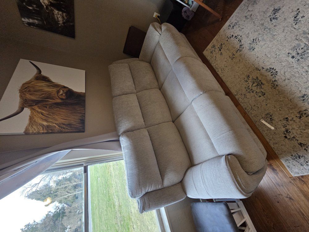 electric reclining couches